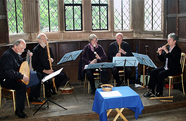 The Arden Consort at Kenilworth Castle (English Heritage) - 2007